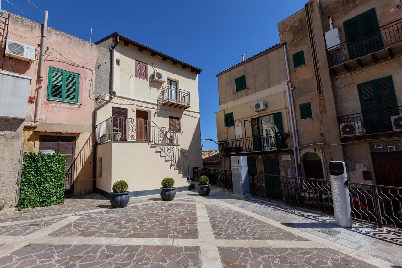 Zeus Atabyrios 2 - Monolocale Agrigento Exterior foto