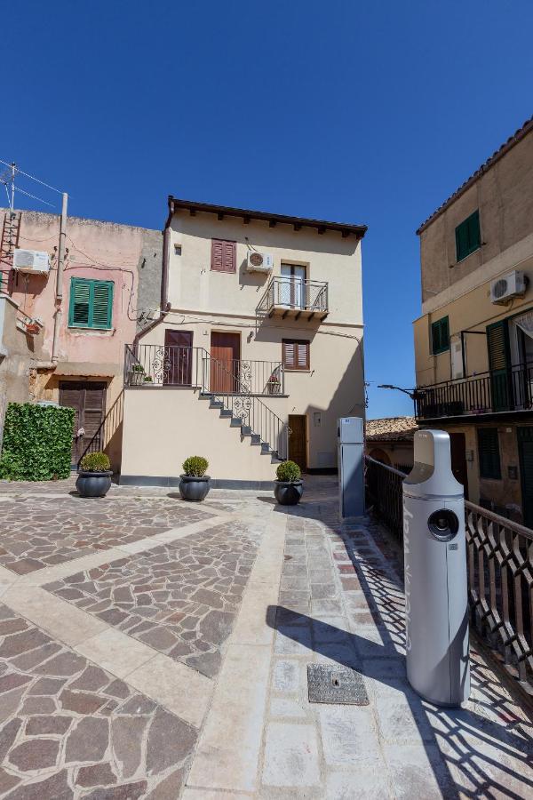 Zeus Atabyrios 2 - Monolocale Agrigento Exterior foto
